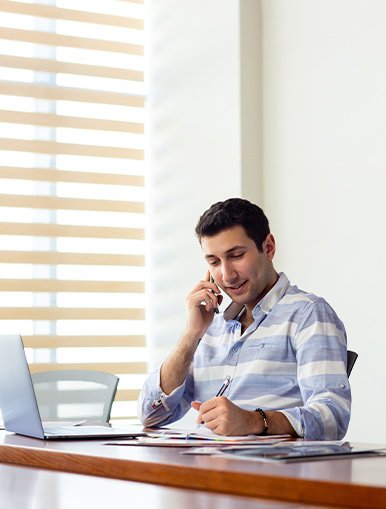 Insurance complaint support illustration